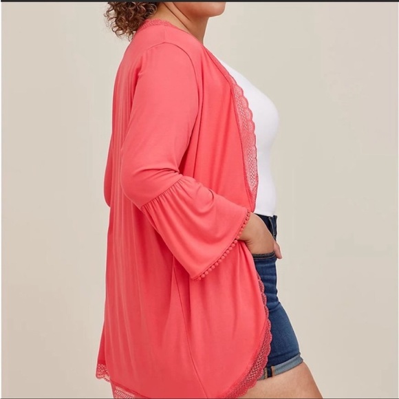 NWT | Torrid | Super Soft Cardigan Lace Trim Ruffle Sleeve | Size 1X - Picture 3 of 8
